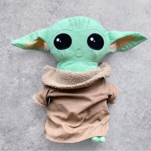 Star Wars Mandalorian Baby Yoda Plush The Child Grogu 21” Tall 13” Wide Body 16”